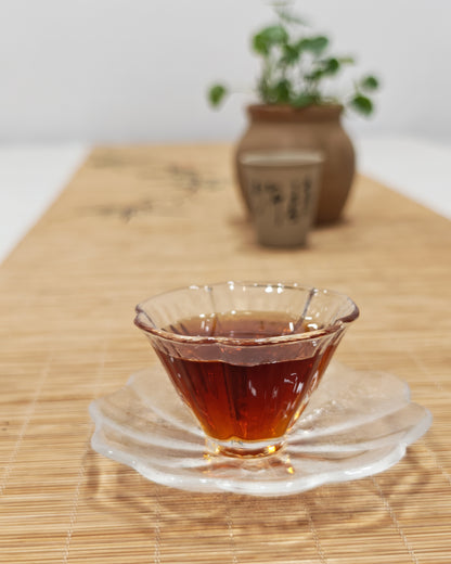 【Ceramic Jar For Tea】Yunnan Pu-erh Ripe Tea｜Mellow Tea Aroma Refined by Time | Dark Tea · Ripe Pu-erh